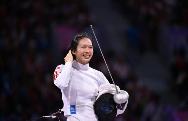 奥运决战一剑绝杀 女学霸江旻憓成香港精神代言人