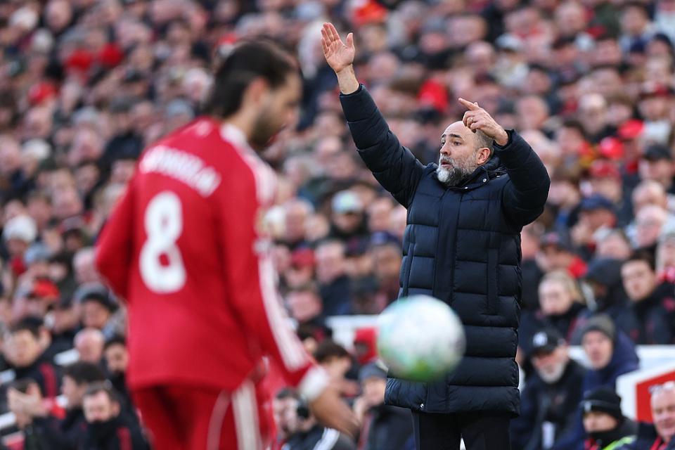 遭残阵热刺绝平！利物浦连场给保级队送分 球迷狂嘘+王牌怒斥队友